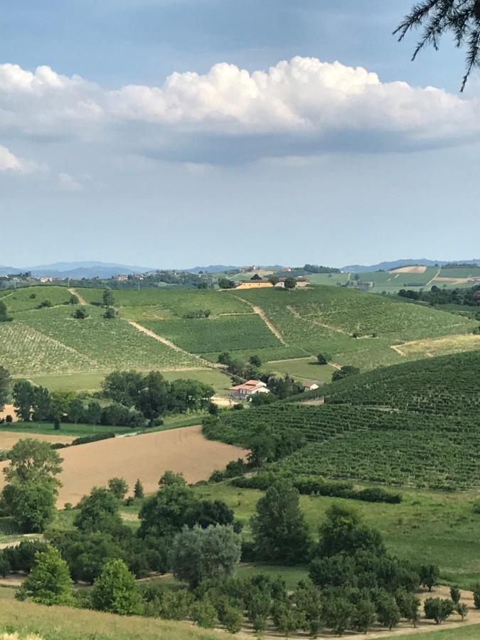 Sotto La Vigna Charm Stay Adults Only Vacation Suite Montegrosso dʼAsti Zewnętrze zdjęcie